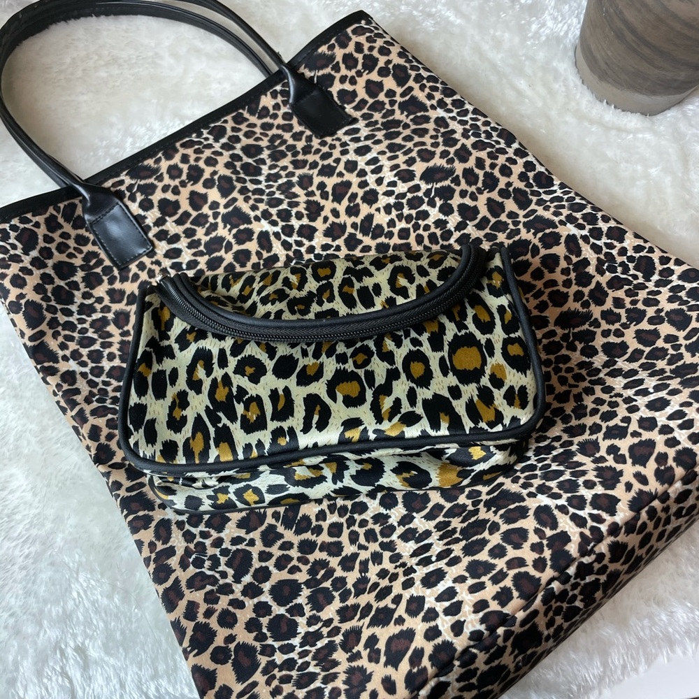 Bag - Picture 2 of 2